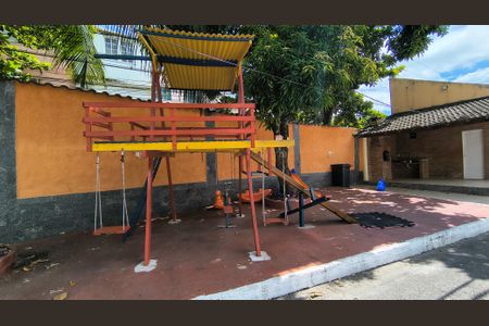 Casa de condomínio à venda com 168m², 3 quartos e 2 vagas Casa de condomínio à venda com 168m², 3 quartos e 2 vagasÁrea Comum