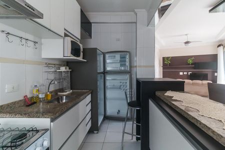 Apartamento para alugar com 55m², 2 quartos e 1 vaga Apartamento para alugar com 55m², 2 quartos e 1 vagaCozinha