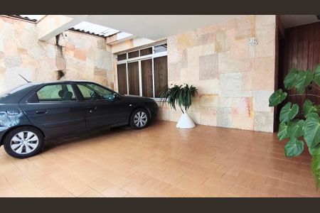Garagem de casa à venda com 3 quartos, 170m² em Lapa, São Paulo