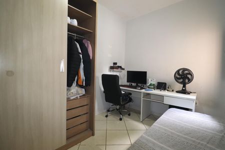 Casa à venda com 148m², 3 quartos e 2 vagasQuarto 2