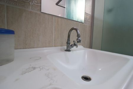 Casa à venda com 148m², 3 quartos e 2 vagasBanheiro 2