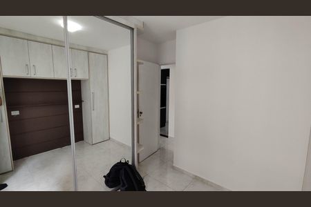 Quarto 2 de apartamento para alugar com 2 quartos, 50m² em Jardim Sao Miguel, Ferraz de Vasconcelos