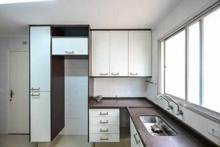 Apartamento para alugar com 92m², 3 quartos e 2 vagasCozinha