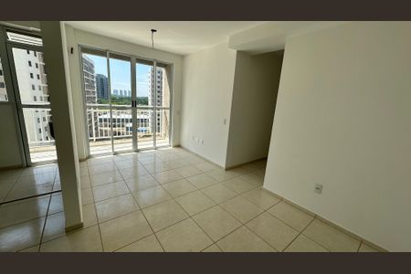 Sala de apartamento à venda com 2 quartos, 54m² em Barra Olímpica, Rio de Janeiro