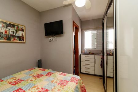 Casa à venda com 142m², 2 quartos e 2 vagasSuíte 2