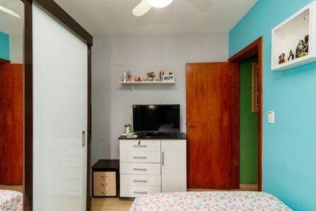 Casa à venda com 142m², 2 quartos e 2 vagasSuíte