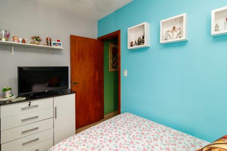 Casa à venda com 142m², 2 quartos e 2 vagasSuíte