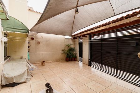 Casa à venda com 142m², 2 quartos e 2 vagasGaragem