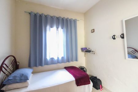 Casa para alugar com 180m², 6 quartos e 3 vagas Casa para alugar com 180m², 6 quartos e 3 vagasQuarto 3 Casa 1