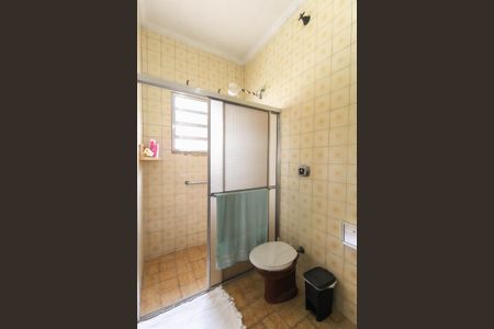 Casa para alugar com 180m², 6 quartos e 3 vagas Casa para alugar com 180m², 6 quartos e 3 vagasBanheiro de Serviço Casa 1