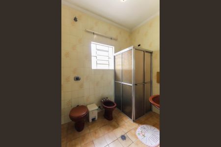 Casa para alugar com 180m², 6 quartos e 3 vagas Casa para alugar com 180m², 6 quartos e 3 vagasBanheiro Casa 1