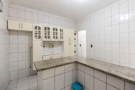 Casa para alugar com 180m², 6 quartos e 3 vagas Casa para alugar com 180m², 6 quartos e 3 vagasCozinha Casa 2