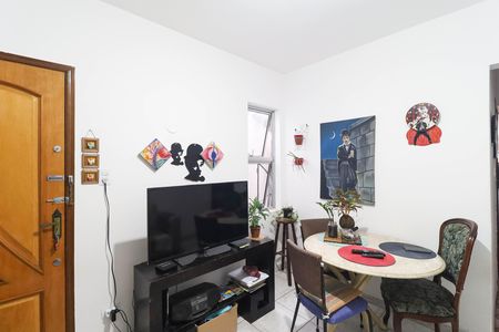 Apartamento à venda com 66m², 2 quartos e 1 vaga