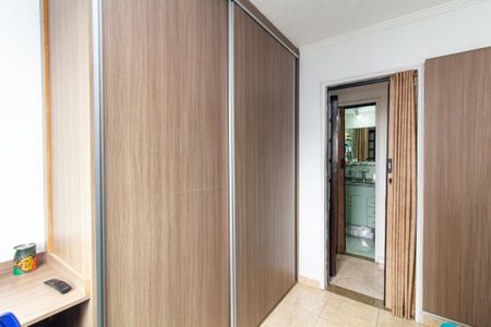 Apartamento à venda com 47m², 2 quartos e 1 vagaQuarto 2