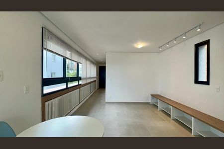 Apartamento para alugar com 60m², 1 quarto e 1 vagaSala