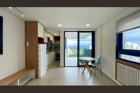 Sala de apartamento para alugar com 1 quarto, 60m² em Pinheiros, São Paulo