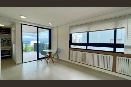 Sala de apartamento para alugar com 1 quarto, 60m² em Pinheiros, São Paulo