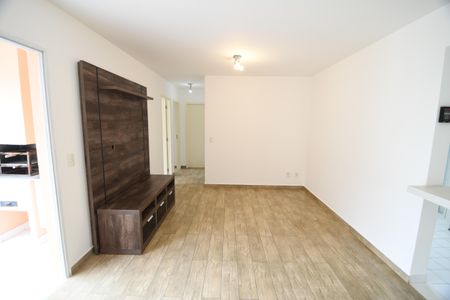 Sala de apartamento para alugar com 3 quartos, 75m² em Jardim Nova Europa, Campinas