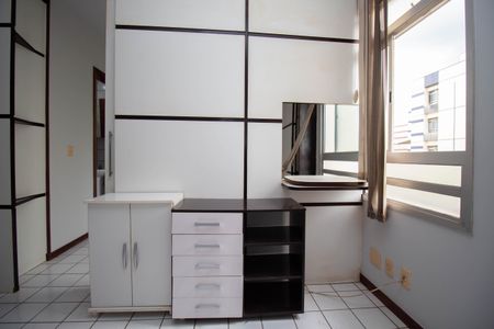 Sala de kitnet/studio para alugar com 1 quarto, 30m² em Asa Norte, Brasília