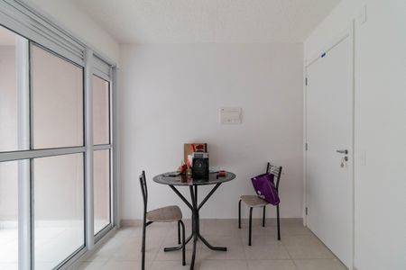 Sala de apartamento à venda com 2 quartos, 32m² em Parque Industrial Tomas Edson, São Paulo
