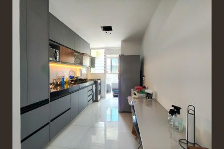 Apartamento para alugar com 80m², 2 quartos e 1 vagaCozinha