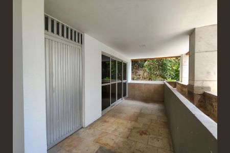 Apartamento para alugar com 80m², 2 quartos e 1 vagaÁrea comum - Salão de festas