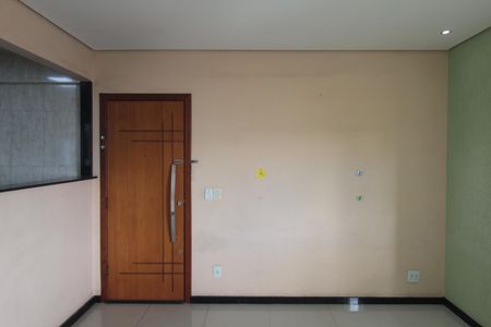 Apartamento à venda com 66m², 2 quartos e 1 vagaSala