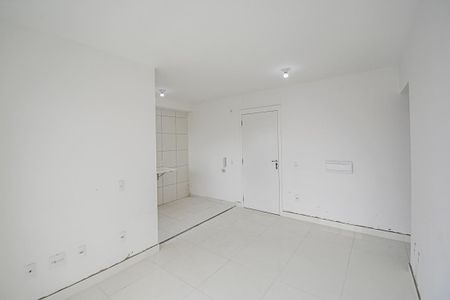 Sala de apartamento para alugar com 2 quartos, 44m² em Jardim Campestre, São Bernardo do Campo