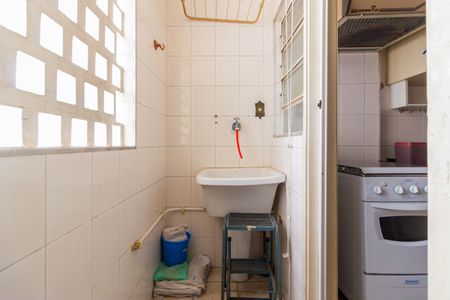 Apartamento para alugar com 56m², 2 quartos e 1 vaga Apartamento para alugar com 56m², 2 quartos e 1 vagaCozinha e Área de Serviço