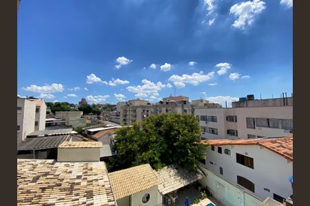 Apartamento à venda com 60m², 2 quartos e 1 vaga