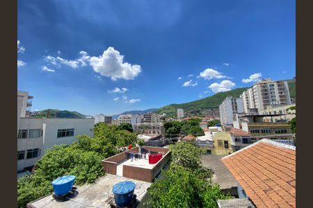 Apartamento à venda com 60m², 2 quartos e 1 vaga