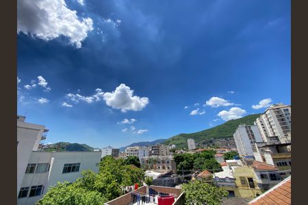 Apartamento à venda com 60m², 2 quartos e 1 vaga