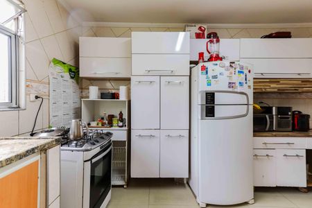 Casa à venda com 140m², 3 quartos e 2 vagas Casa à venda com 140m², 3 quartos e 2 vagasCozinha