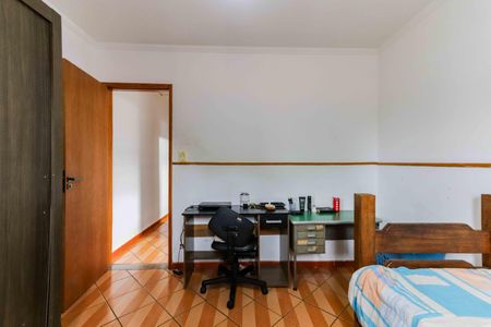 Casa à venda com 140m², 3 quartos e 2 vagas Casa à venda com 140m², 3 quartos e 2 vagasQuarto 3