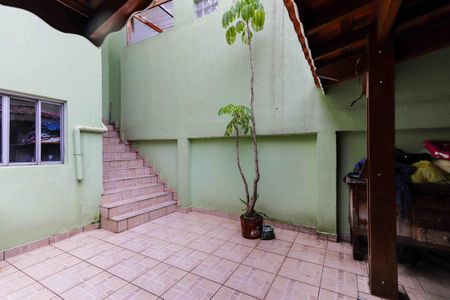 Casa à venda com 140m², 3 quartos e 2 vagas Casa à venda com 140m², 3 quartos e 2 vagasQuintal