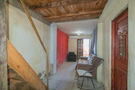 Sala 1 de casa à venda com 4 quartos, 140m² em Guajuviras, Canoas