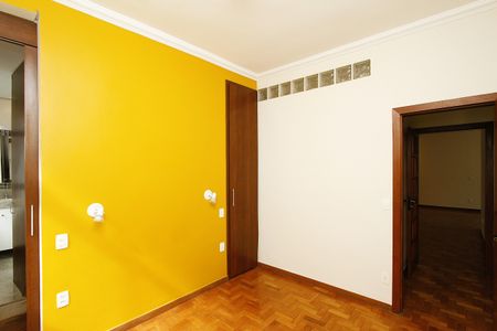 Apartamento à venda com 115m², 3 quartos e 1 vagaQuarto 3 - Suíte
