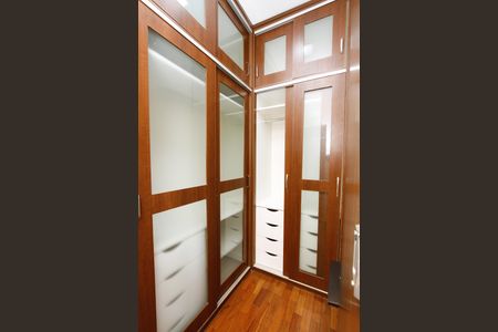 Apartamento à venda com 115m², 3 quartos e 1 vagaCloset da suíte