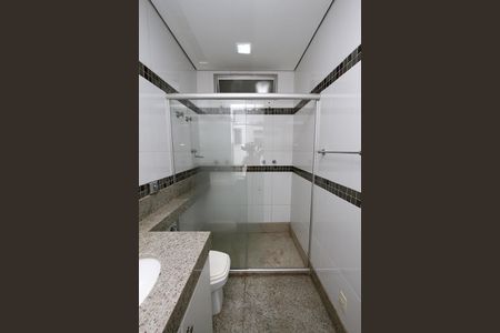 Apartamento à venda com 115m², 3 quartos e 1 vagaBanheiro da Suíte