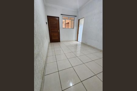Sala de casa para alugar com 2 quartos, 81m² em Vila Natalia, São Paulo