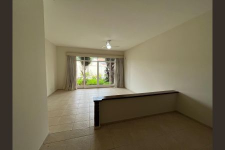 Sala de casa à venda com 2 quartos, 150m² em Jardim Cica, Jundiaí