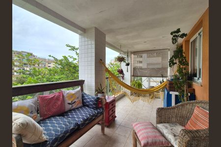 Apartamento para alugar com 2 quartos, 100m² em Barra da Tijuca, Rio de Janeiro