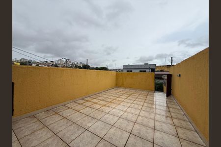 Casa para alugar com 70m², 2 quartos e sem vaga