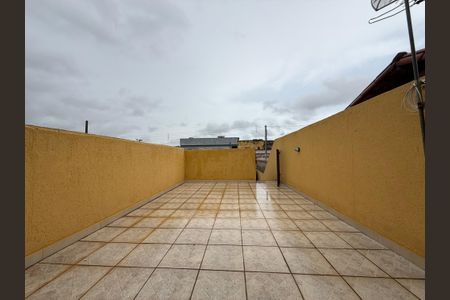 Casa para alugar com 70m², 2 quartos e sem vaga