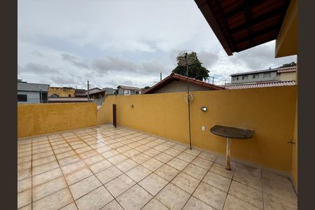 Casa para alugar com 70m², 2 quartos e sem vaga
