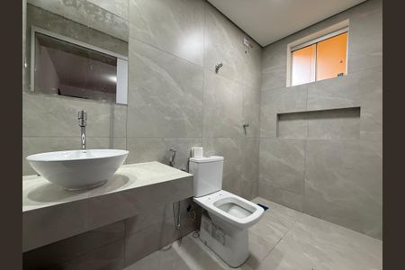 Casa para alugar com 250m², 4 quartos e 3 vagas