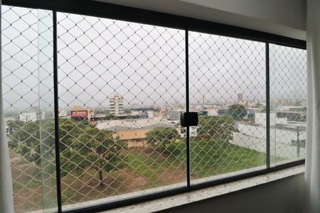 Sala de apartamento para alugar com 3 quartos, 70m² em Jardim Veneza, Uberlândia