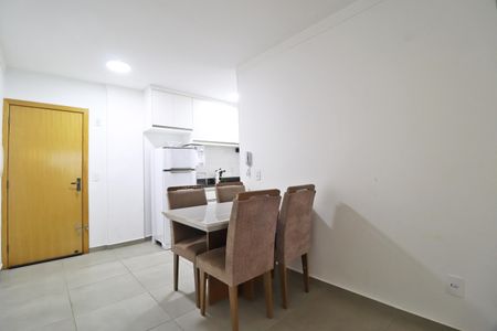 Apartamento para alugar com 70m², 3 quartos e 2 vagasSala