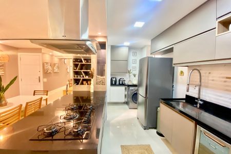 Apartamento à venda com 90m², 3 quartos e 1 vagaCozinha 