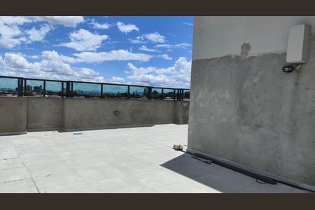 Casa de condomínio à venda com 52m², 2 quartos e sem vagaTerraço